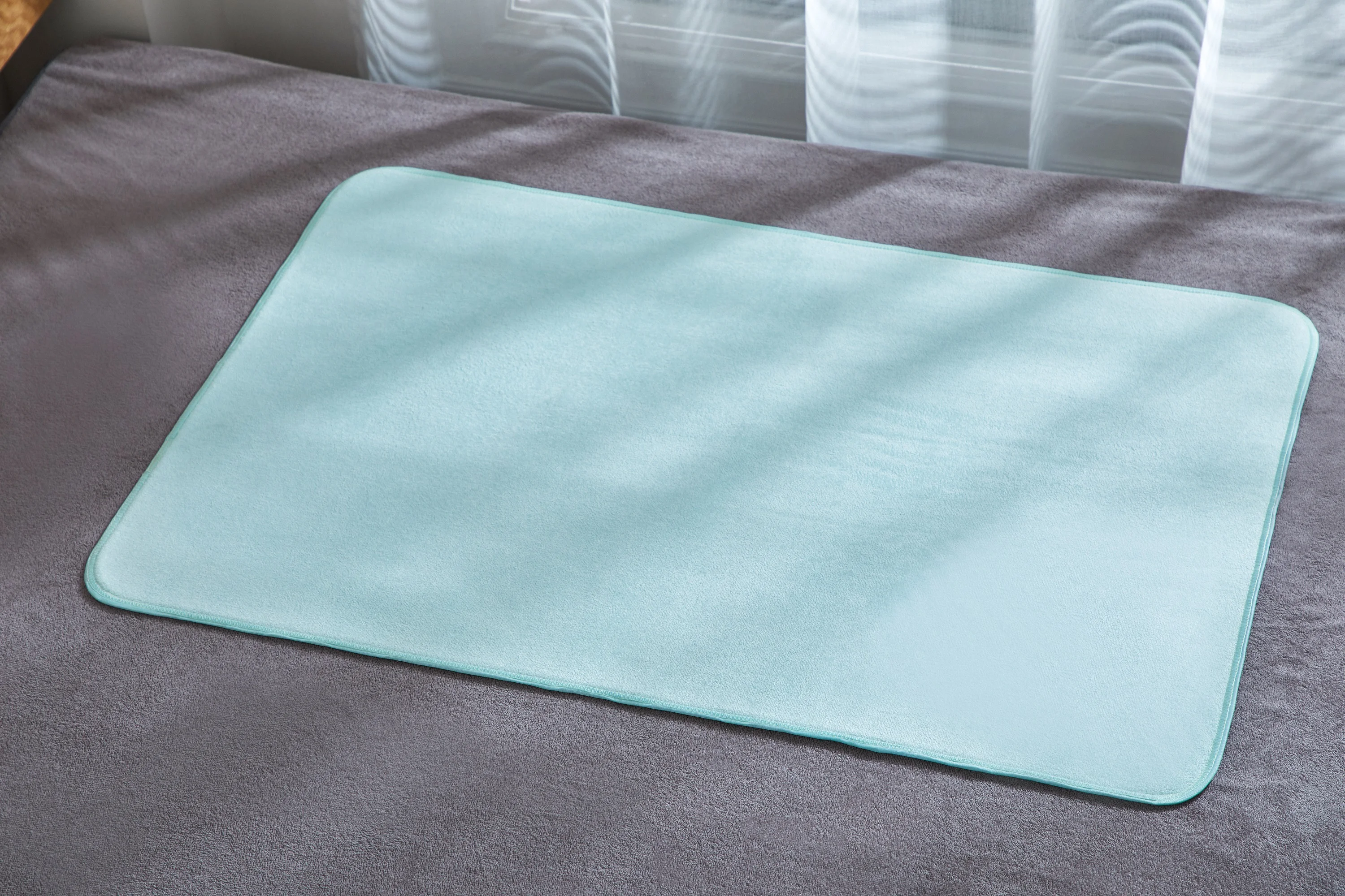 High Quality Custom Size Color Printed Foldable Babi Baby Waterproof Urine Pad Newborn Changing Diaper Mat