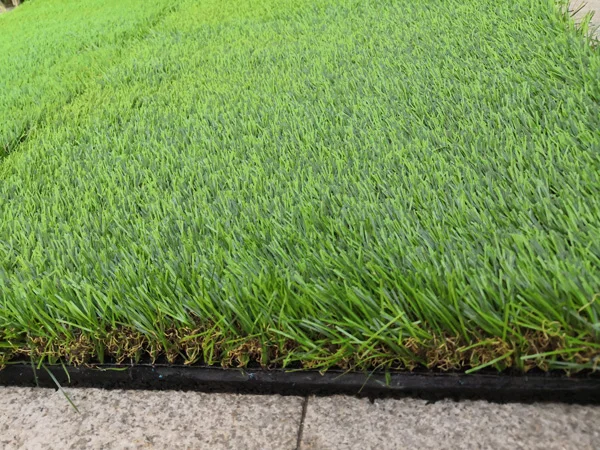 Wholesale 9 pieces per set Artificial Grass Interlocking mat Fake Grass Turf rubber base Square Patch grass tiles