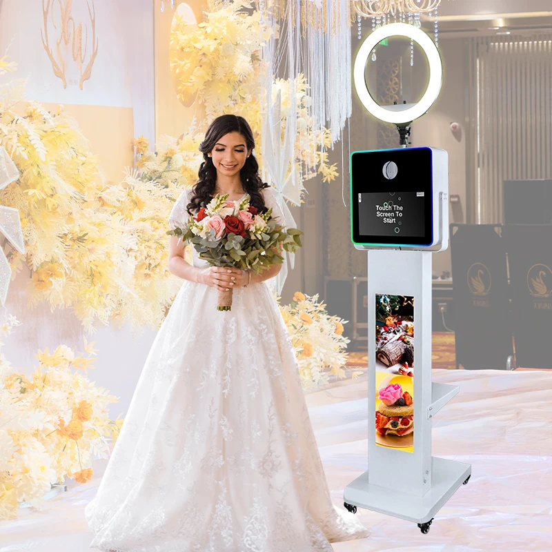 Free Red Carpet Full Set 15.6Inch Touch Screen Digital DSLR Photo Booth With Case For Sale Party Rental Selfie Booth