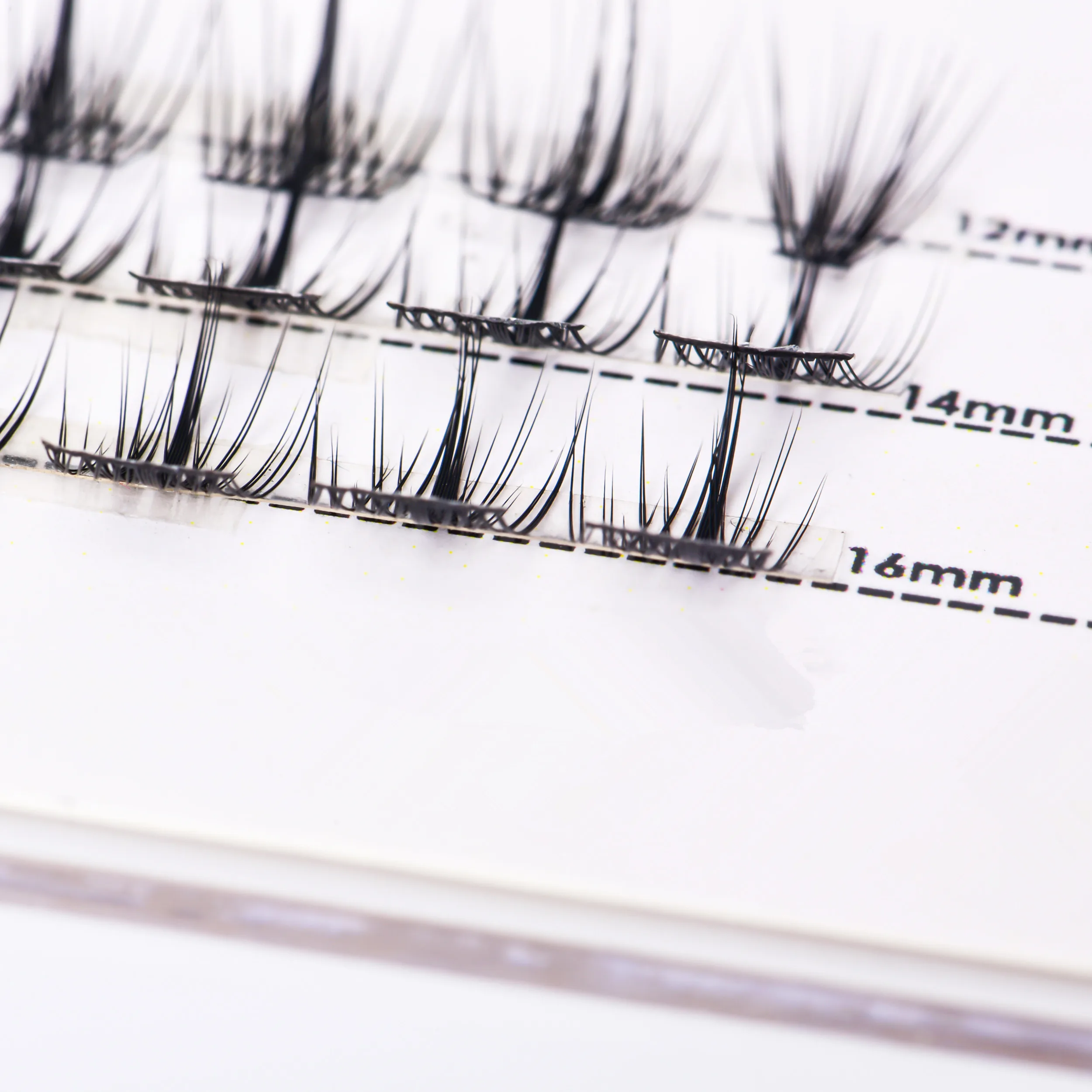 2022 New Hot-selling Trend In home Natural DIY lashes Extension Segment Lashes