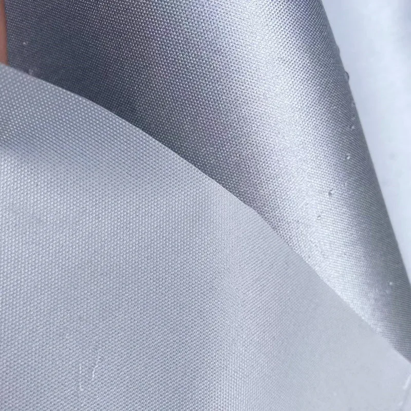 Wholesale Cheap Taffeta pa/pu Coated 100% Polyester Taffeta Silver Coated Fabric