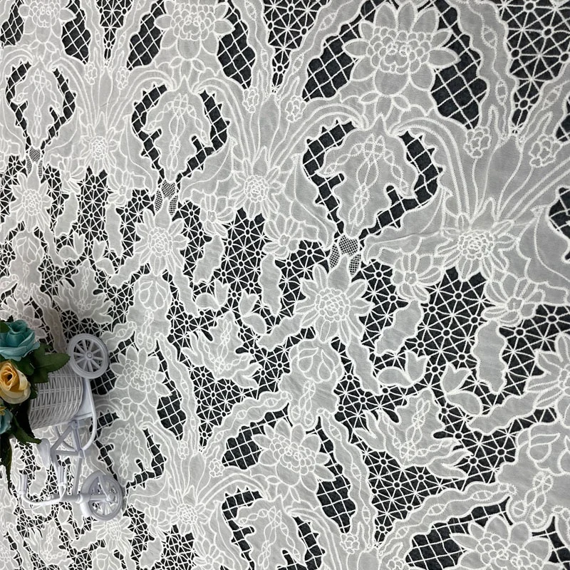 Latest Floral Guipure Lace Polyester Embossed Mesh Fabric Openwork Lace Fabric for Skirts