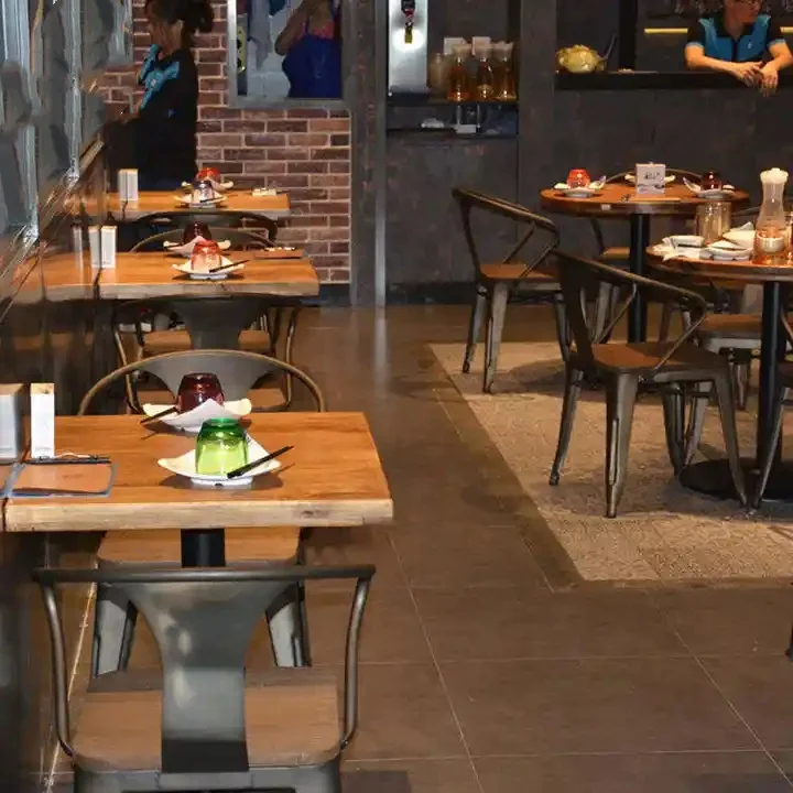 light luxury Fshaoyu Restaurant Furniture Industrial Vintage Style Loft Iron Wooden Dining Table For Fast Food Cafe Coffee Shop
