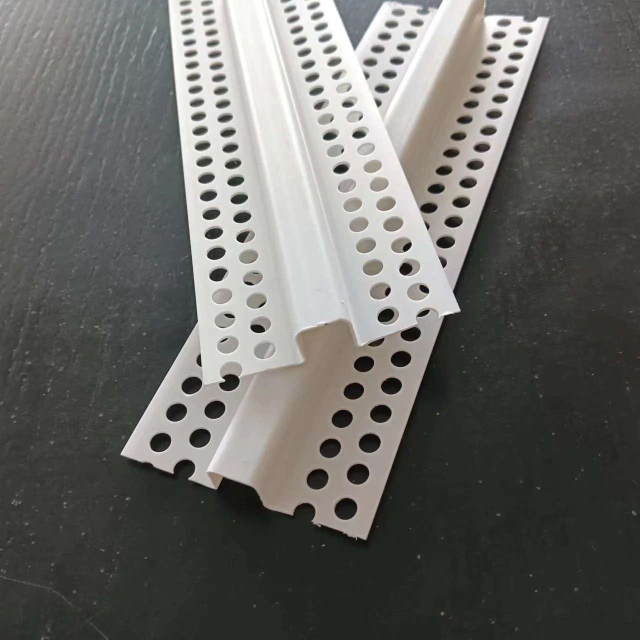 High quality dry wall PVC profile PVC corner angle bead for building