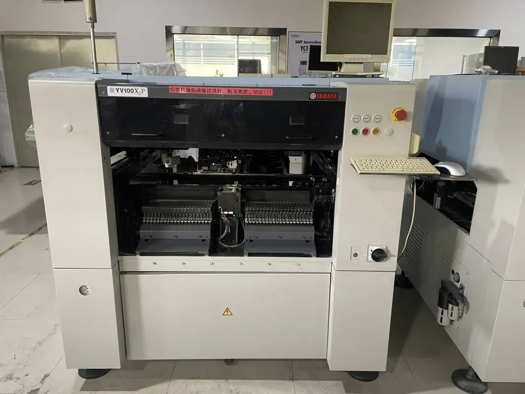 Cost-effective YAMAHA YV100XG Pick and Place Machine for SMT production lines