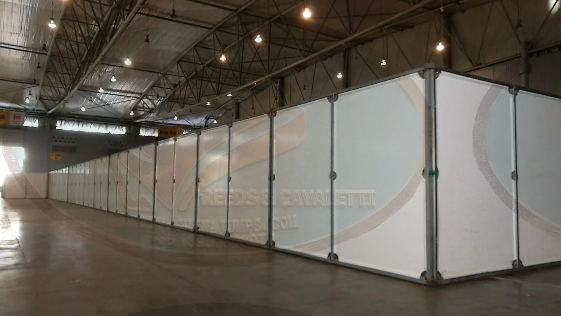 Portable Horse Stable Outdoor boxesTemporary Stable HDG steel PVC