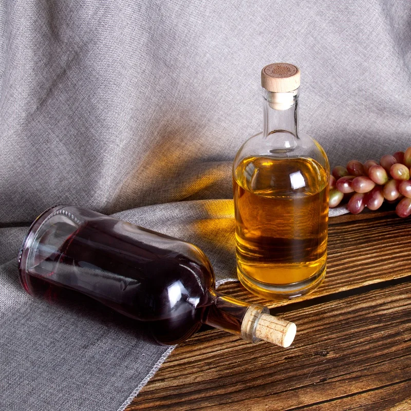 Customized clear whisky glass bottle 200ml 375ml 500ml 1l liquor vodka rum gin bottle botellas de cristal para licor 750 ml