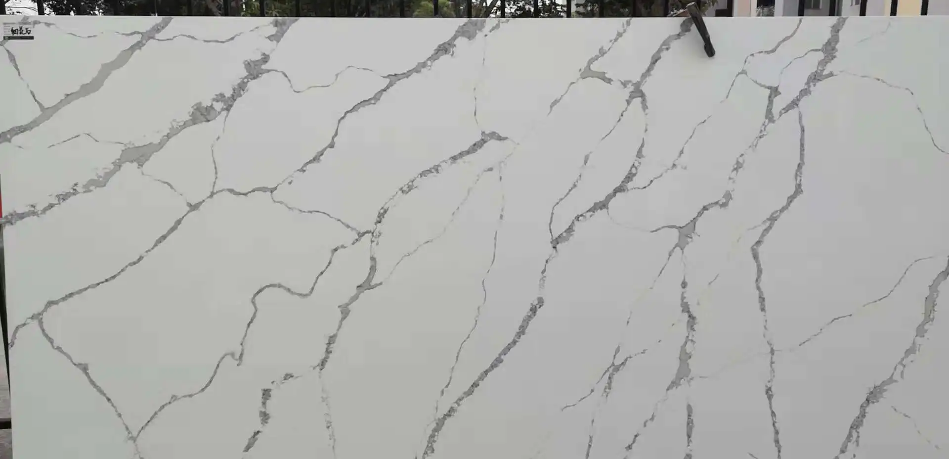 Calacatta Quartz stone Artificial tone for kitchen and bathroom countertops