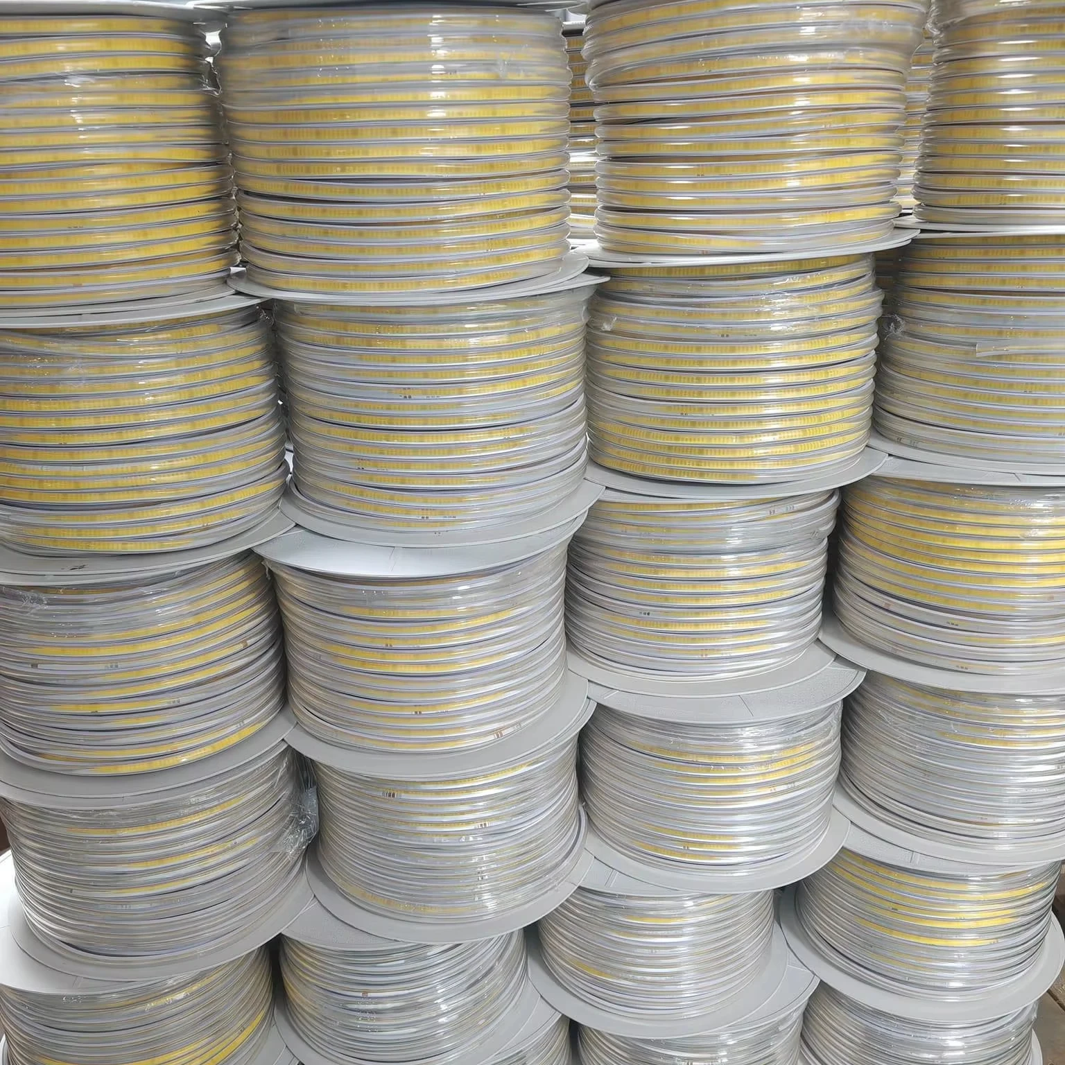 PVC COB IP66 flexible colorful waterproof 220V 5M 10M WARM LED strip light