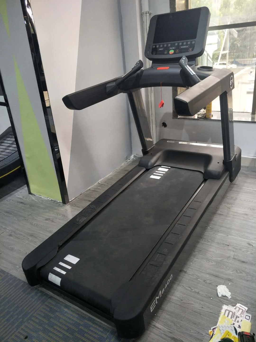 Commercial Treadmill with Heart Rate Sensor Touch Screen and TV hengqing fitness equipment Aerobic equipment treadmill