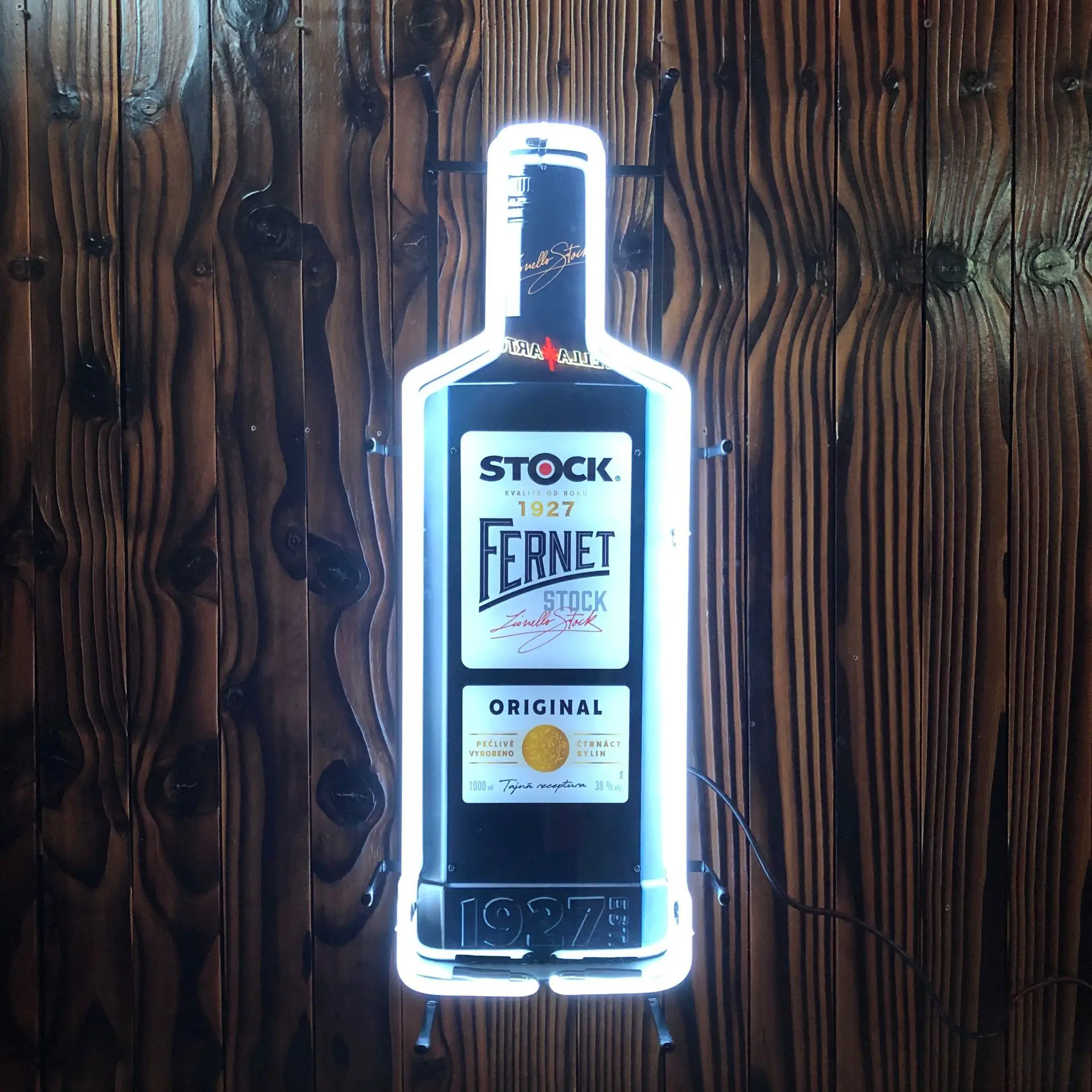 beer bottle shaped neon 1