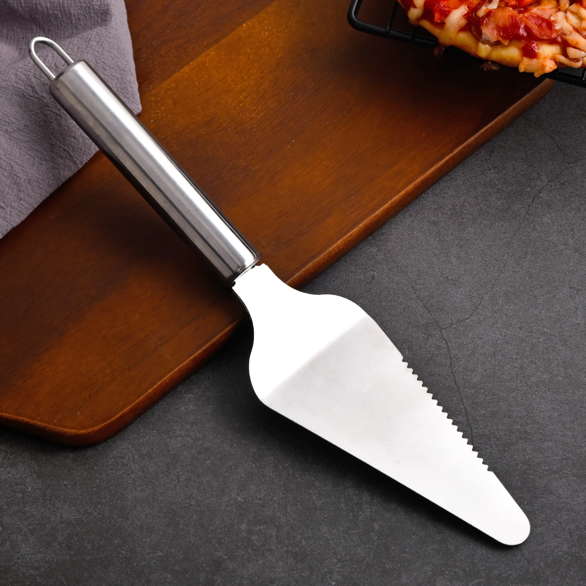 Wholesale professional trade shop modern custom logo stainless steel wheel blade cheese pizza cutter