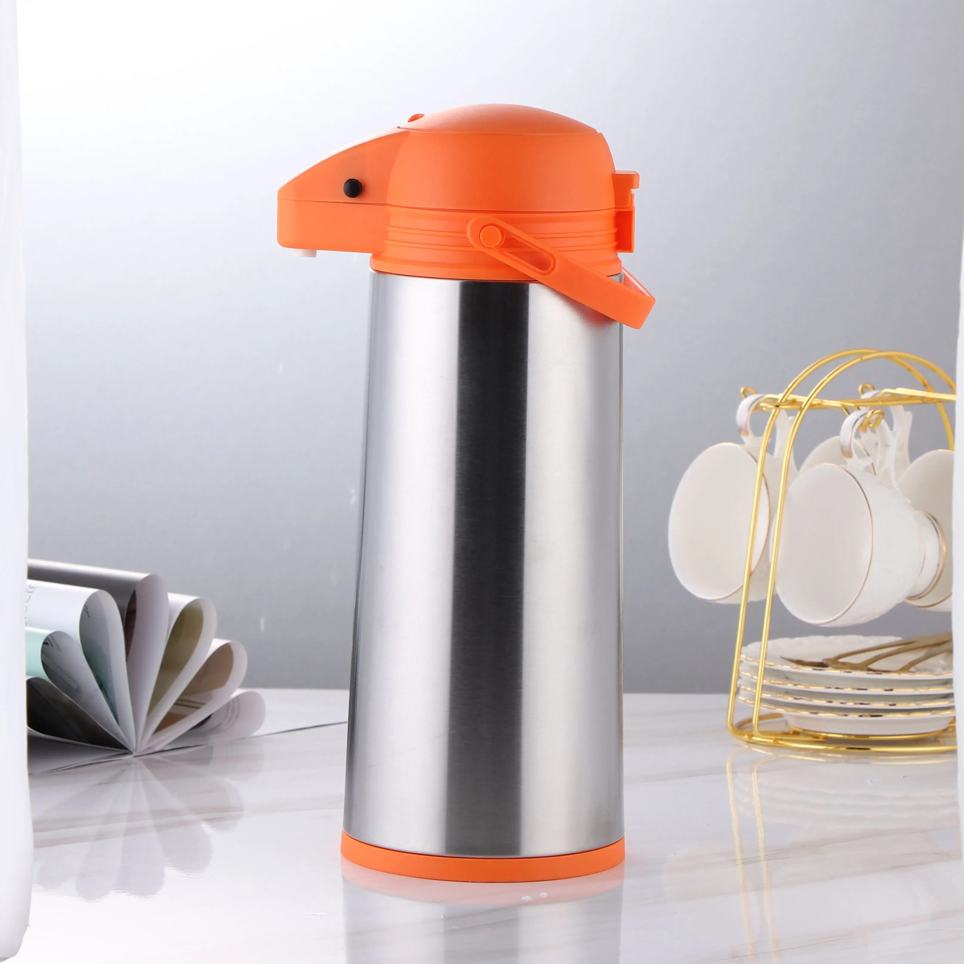 High Quality Travel Bottle Portable Coffee Vacuum Flask Air Pressure Pump Double Wall Stainless Steel Vacuum Jug Airpot