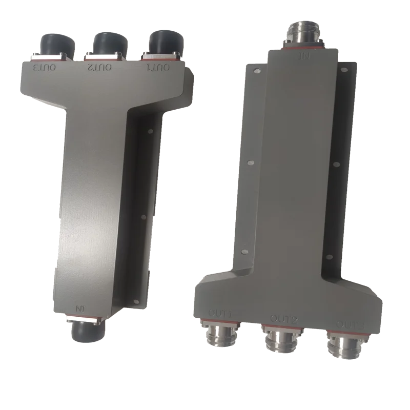 600-6000 MHz  50W indoor /outdoor application IP67 -155dBc 2 way power splitter/divider with 4.3/10-female connector