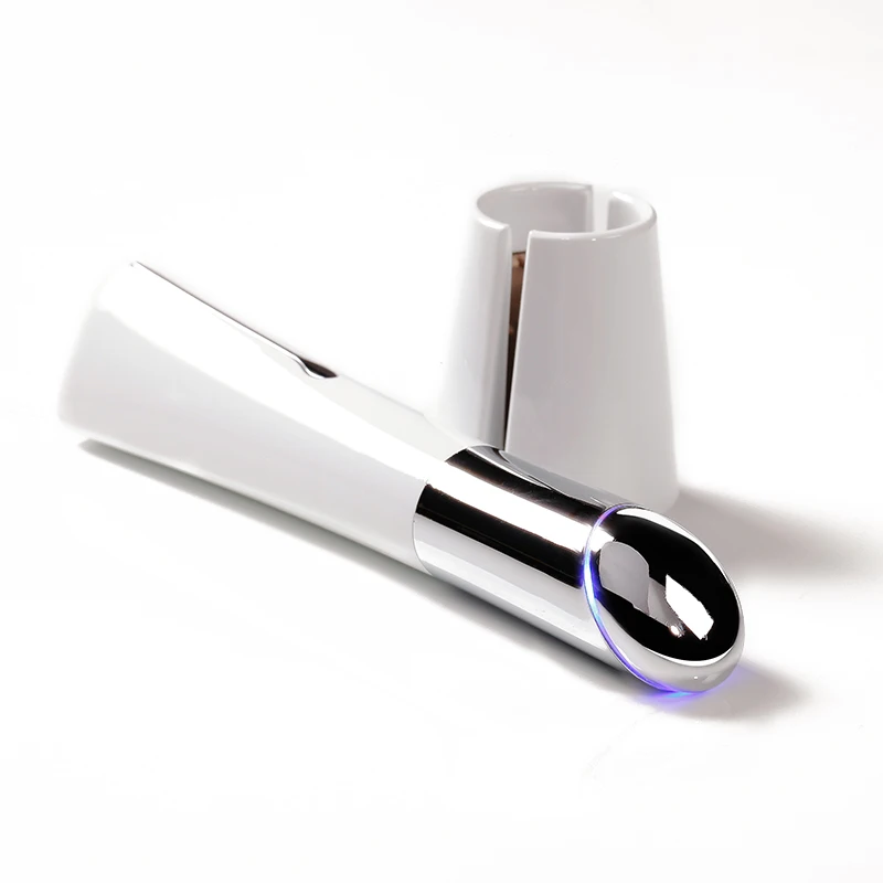 
China manufacturer Ms.W mini eye bag removal portable vibration ionic skin care massage machine 