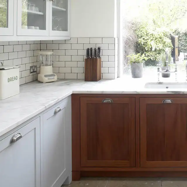 White Shaker American Style Melamine Board PVC Solid Wood Cabinet Door Kitchen Cabinet