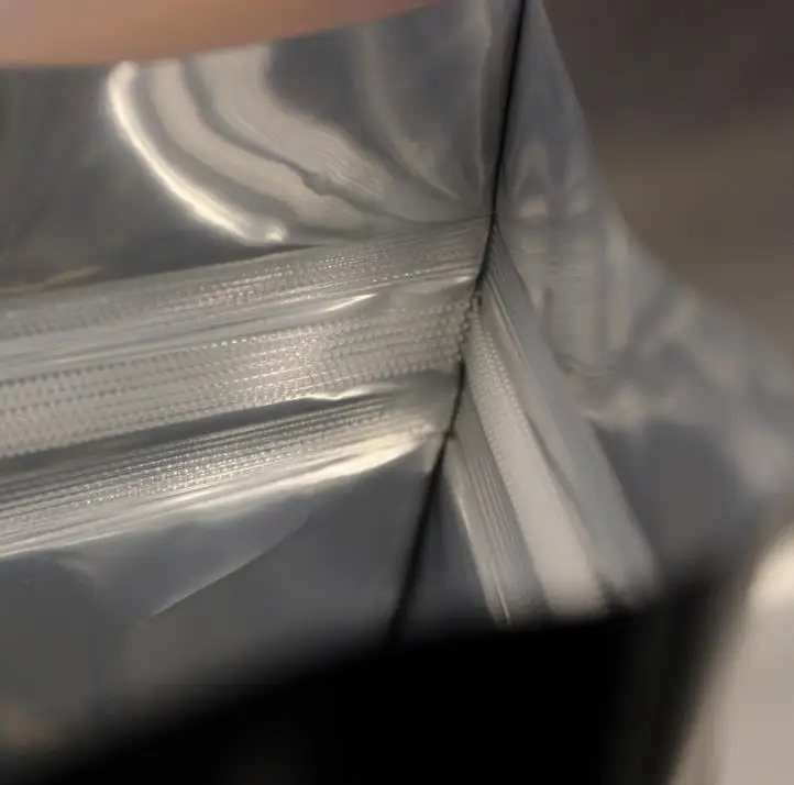 
Manufacturer Resealable Mylar Pouch Stand Up Zipper Plastic Packaging Bags for Pet Dog Cat Treats Food 