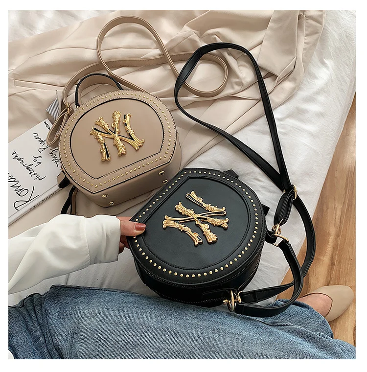 
2021 Fashional Latest Hand Bags Purse Women New York Handbag Ladies Hand Bags Rivet Pu Ny Purses Handbags Bag 