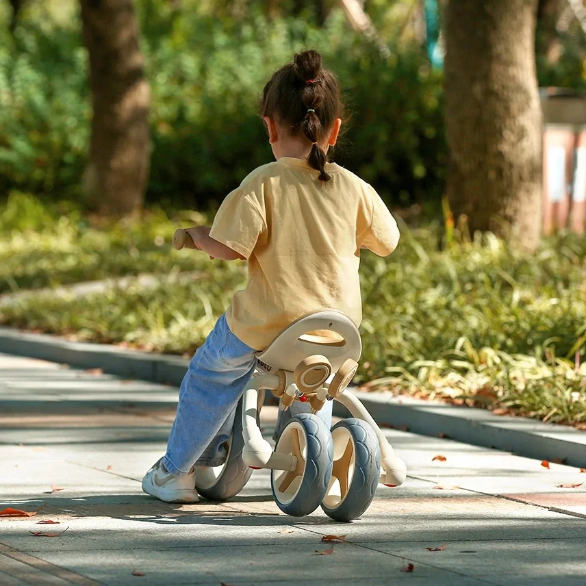 3 Wheel Ride on Car Kids Balance Bike Toy Children Bike Foldable for 2-6 Years Old Kids Tricycle Baby Walkers