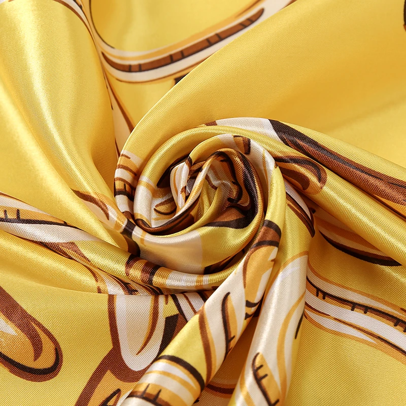 Wholesale Summer Women Retro Cashew Scarf Soft Floral Printed Square Custom Head Wrap Fashion New Leopard Satin Silk Scarf