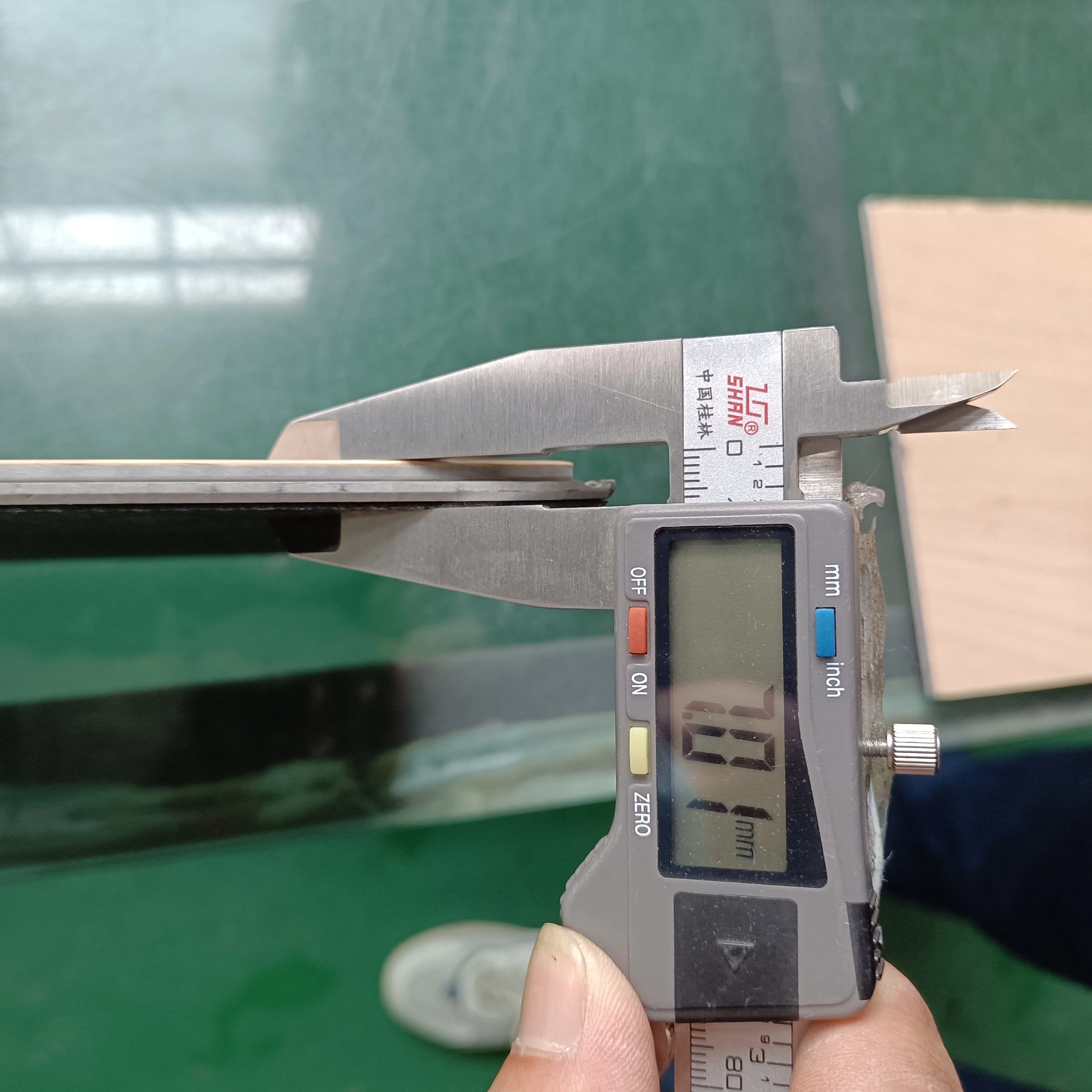 White color Oak Veneer  SPC Flooring KTWV1177