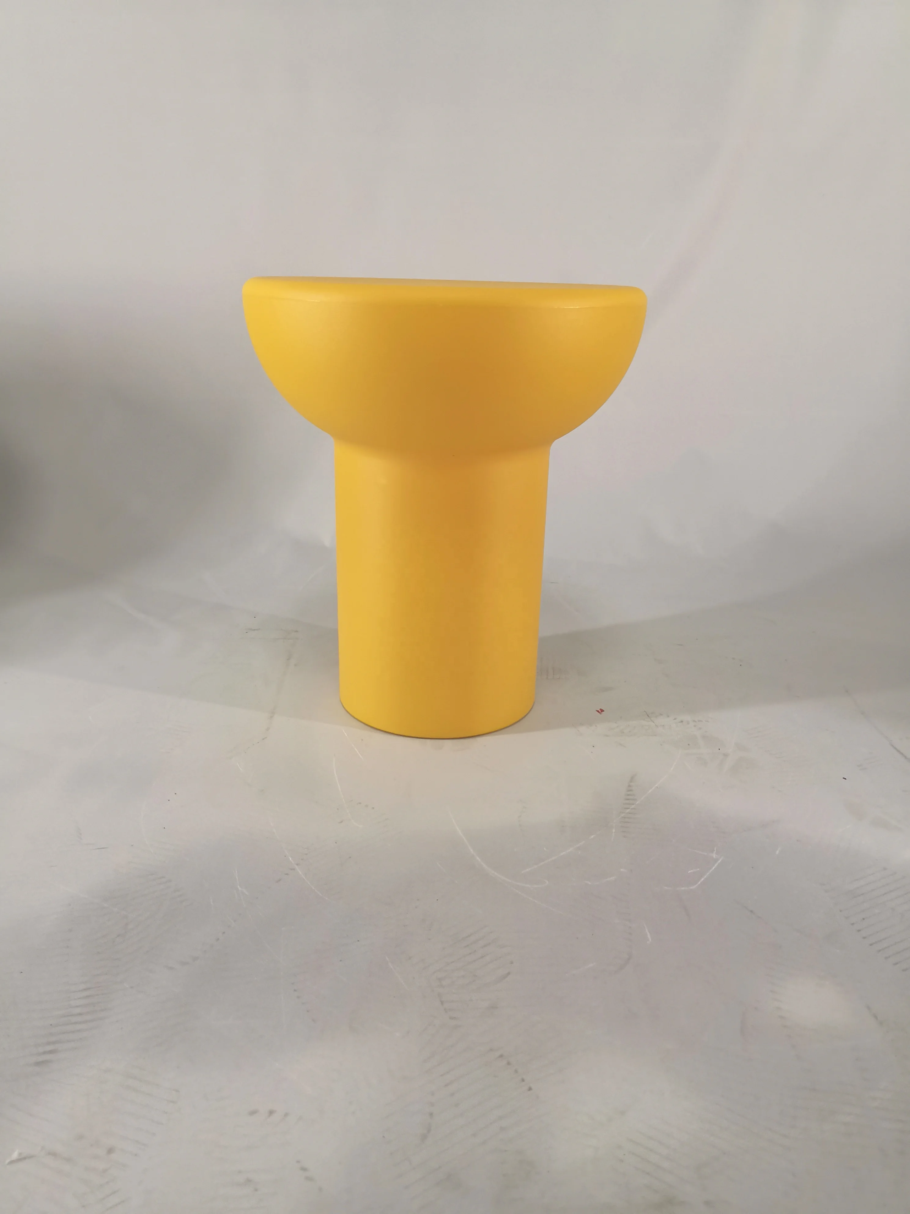 Factory HDPE Folding table round outdoor plastic coffee tables