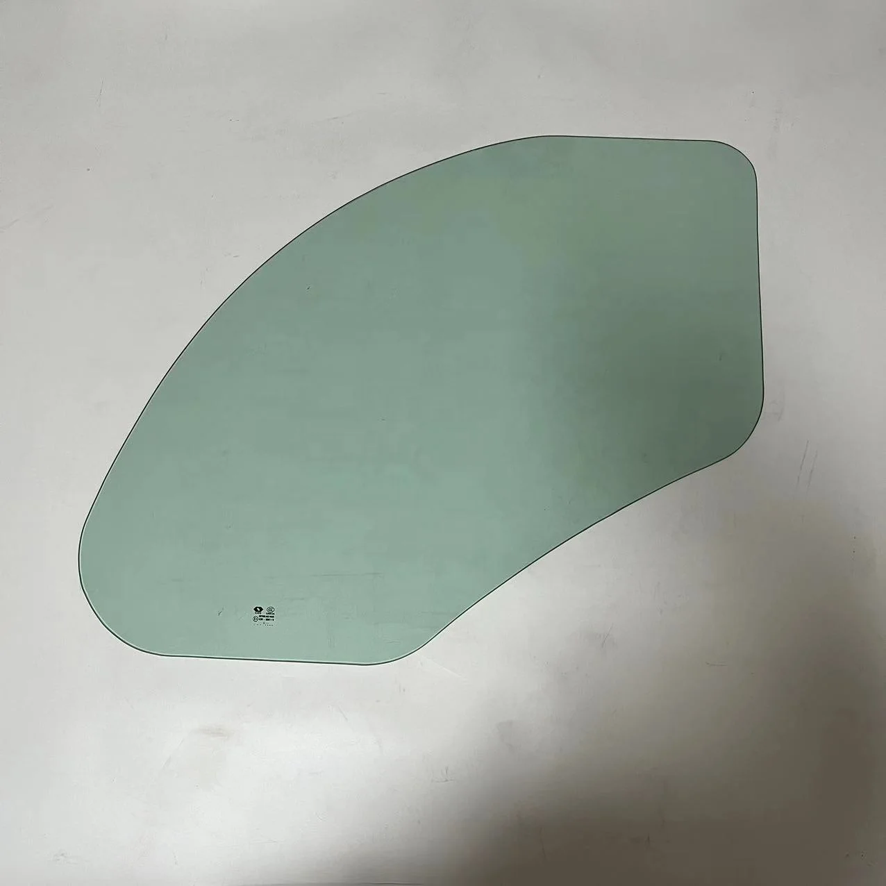 QY70K Truck Crane 50T XCT20 25K5A QY25 35 80ton Upper Cabin Windshield Glass for XCMG Door Frame Assembly Tempered