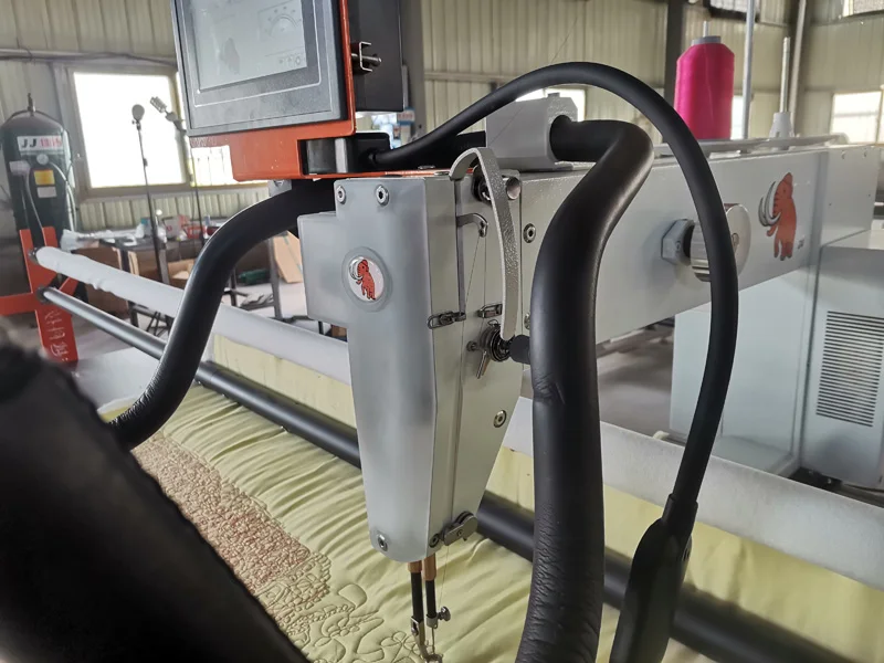 American style home domestic long arm quilting machine Its need to have 16 or more space