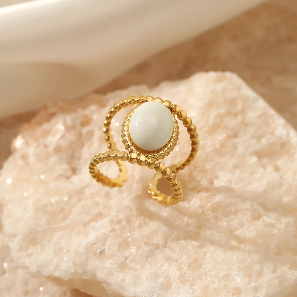 Unique Rectangle Shell Ring 18k Gold Ip Plateding Stainless Steel Croissant Rings For Women Men