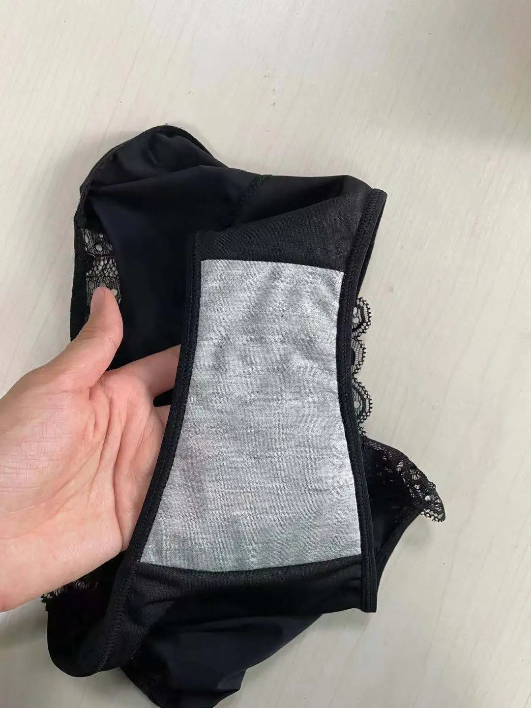Underwear Women INTIFLOWER   plus size four Layers cotton  Leak proof  absorption Menstrual Period panties