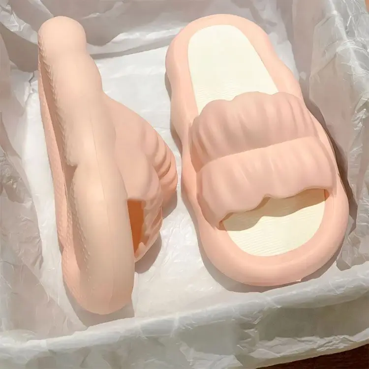 2023 New Design Summer Outdoor slippers Indoor Thick Sole Anti-slip slippers Wholesale Factory Price