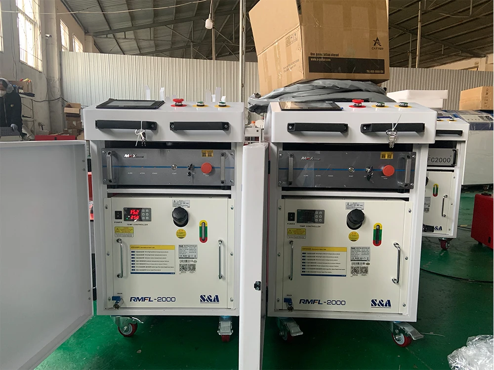 WISDOM CNC Handheld Portable Mini Fiber laser welding machine 2000w 3 in 1 price for metal