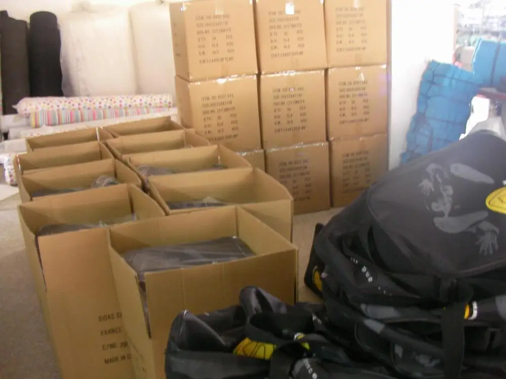 
fashion ski boot bag hand carry ski shoe bag Snowboard Bag Pack Deluxe Snowboard Ski Backpack 