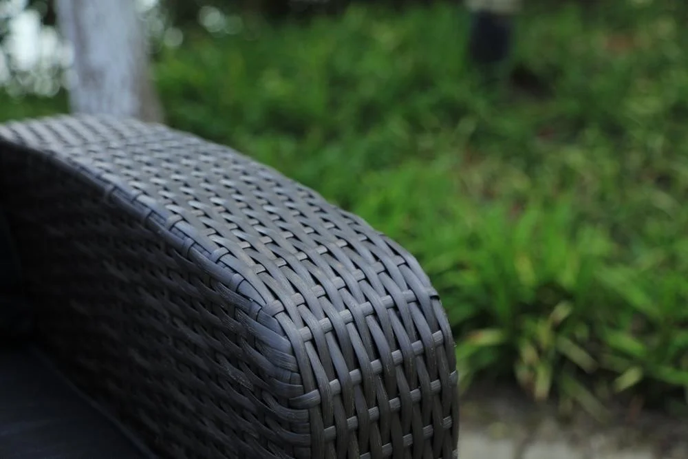 Luxury Design Garden Conversation Sofa PE Rattan Outdoor Furniture Set