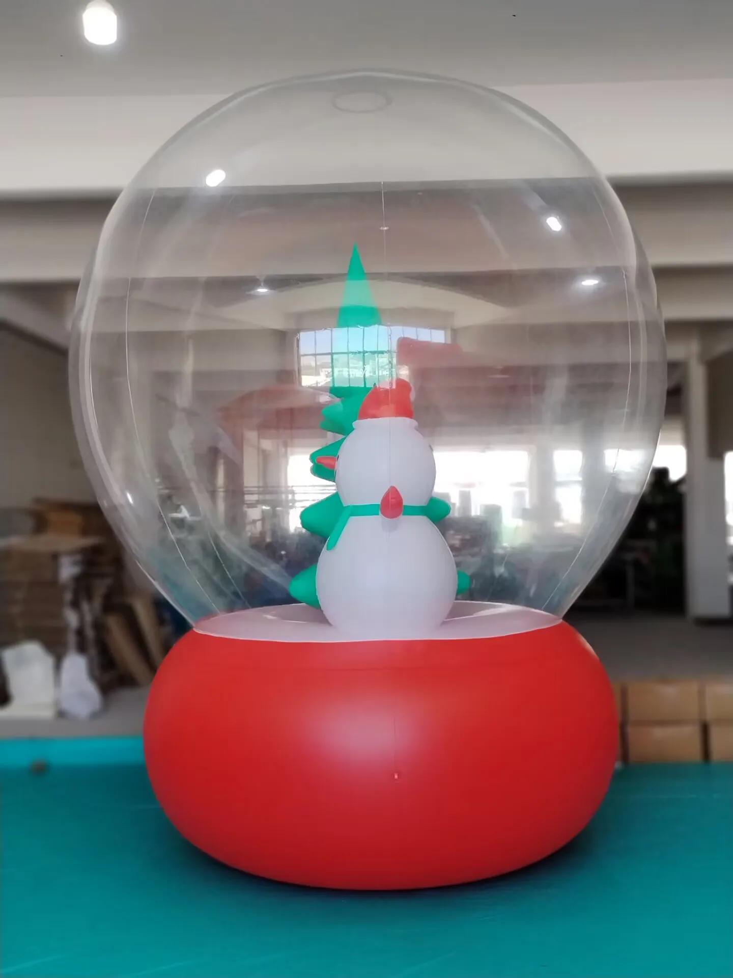 BUY factory amusement  sale inflatable Christmas snowball  models,air building,air Xmas snow globe Character air attractions