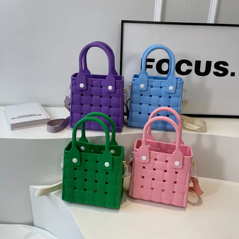 2024 Simple Modern Beach Bag Rubber Waterproof Small Bag Shoulder Crossbody Woven Beach Bag For Vacation
