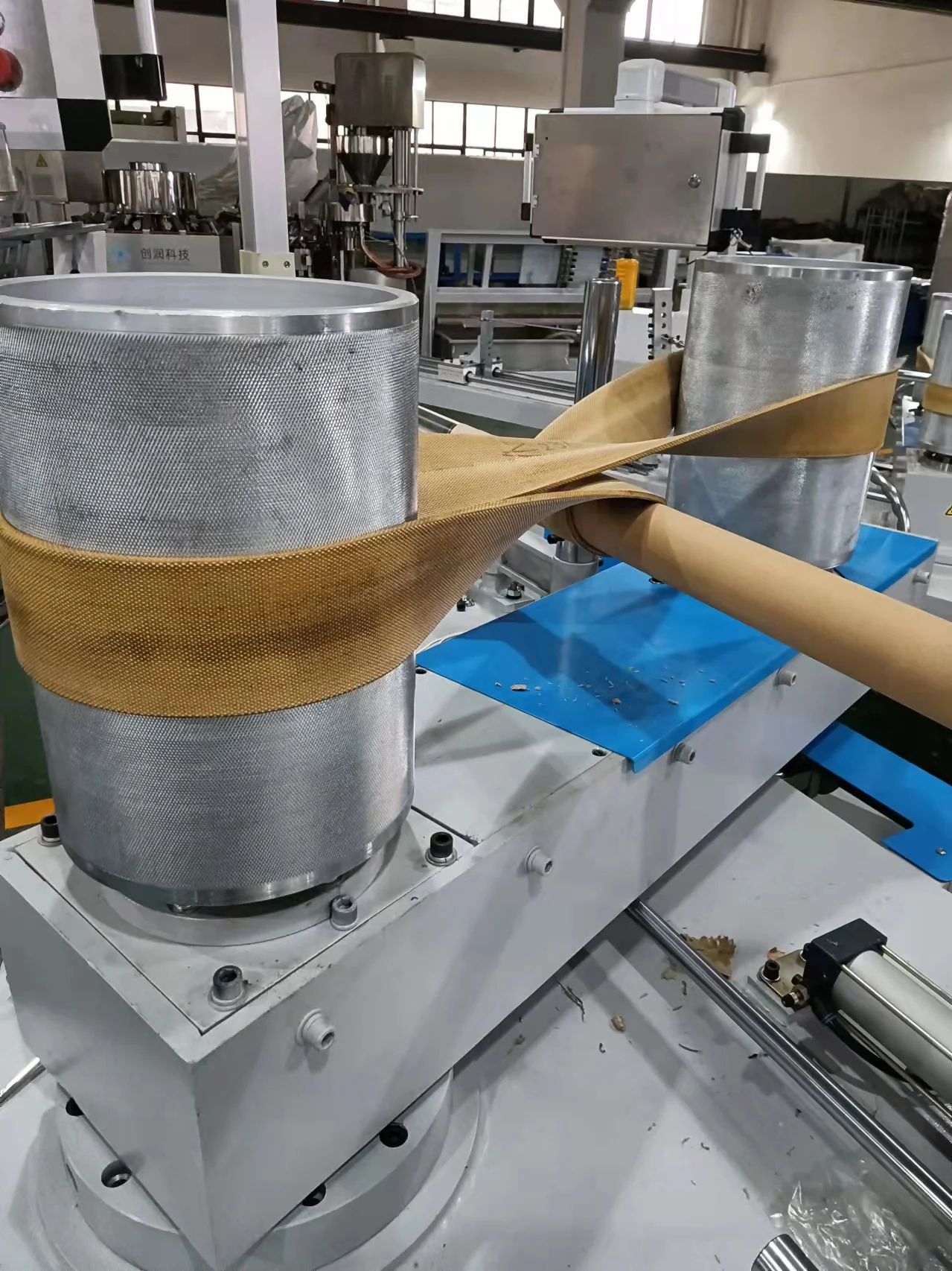 Multi-cutters Paper Tube Making Machine from Chuangfeng 2021