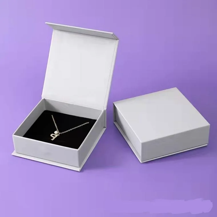free sample custom wholesale luxury jewelry necklace box gift boxes big small paper packaging box for dress with black foam