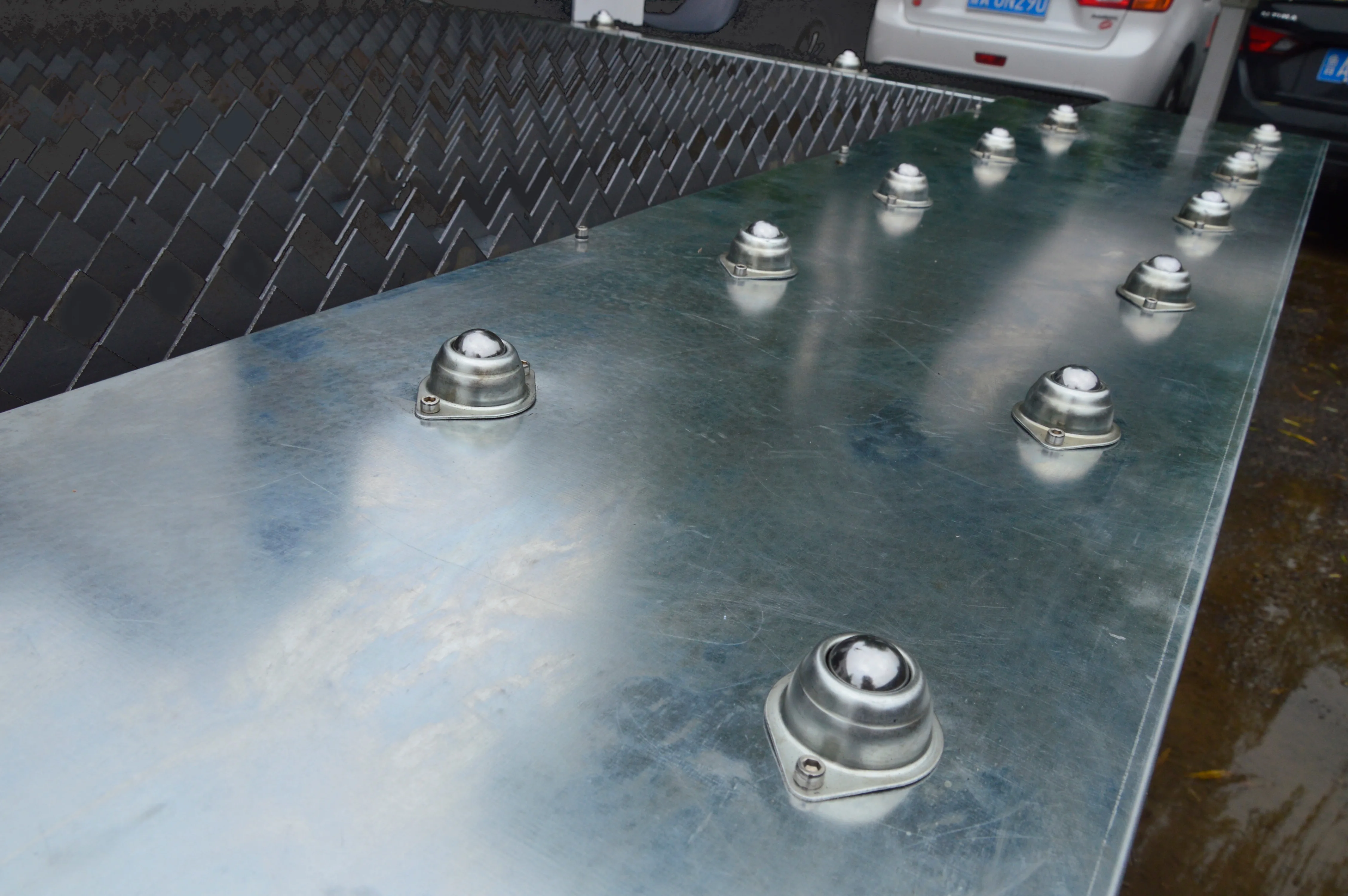 20%discount . 1000w 2000w 3kw 3015 optic equipment cnc lazer cutter carbon metal fiber laser cutting machine for stainless steel