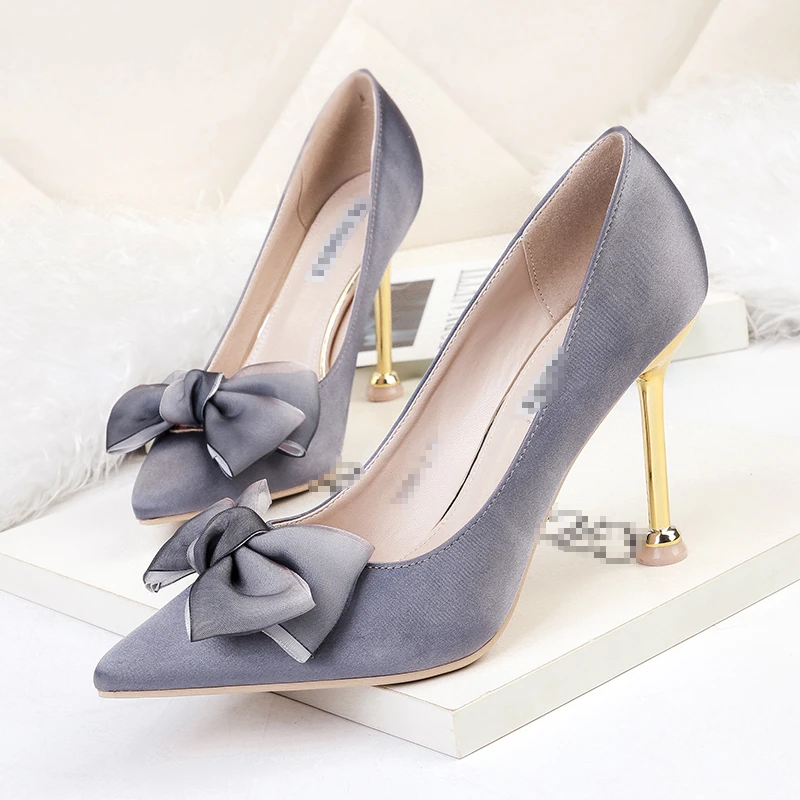 wholesale fashion designer shoe pointed toe bowknot silk high heel pump shoes