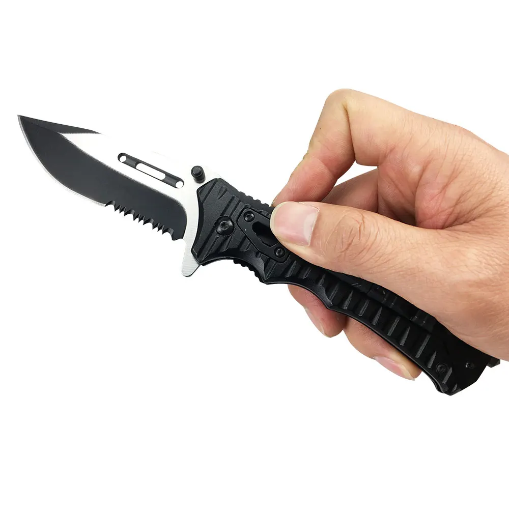 Outdoors Multifunction Folding Blade Knifes With window breaker and lighter Tactical Pocket Folding Knife
