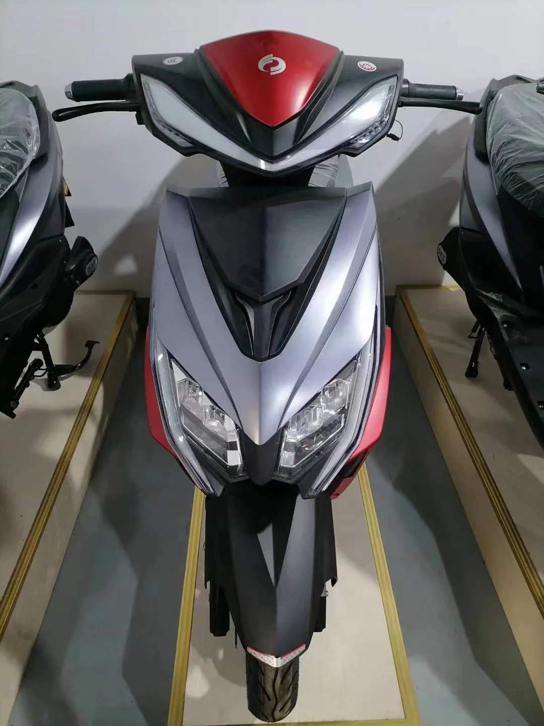 For Delivery High Power Bike Sports 2024 Ev Moto Bike Scooter Adult Electric Motorcycle