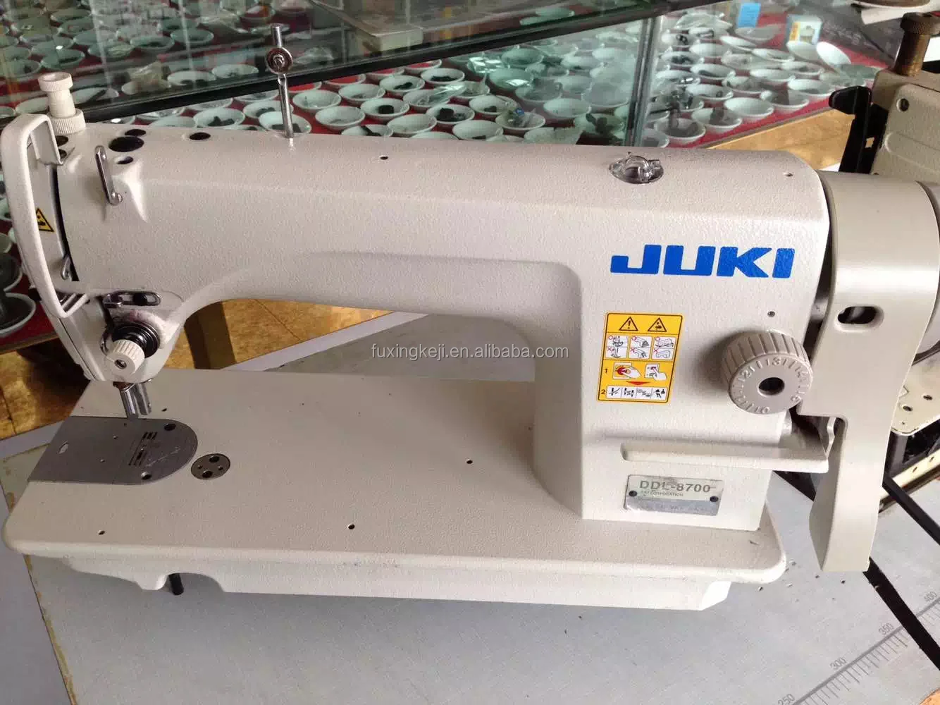Brand new japan JUKIs 8700 single lockstitch machine flat industrial sewing machine complete set with table