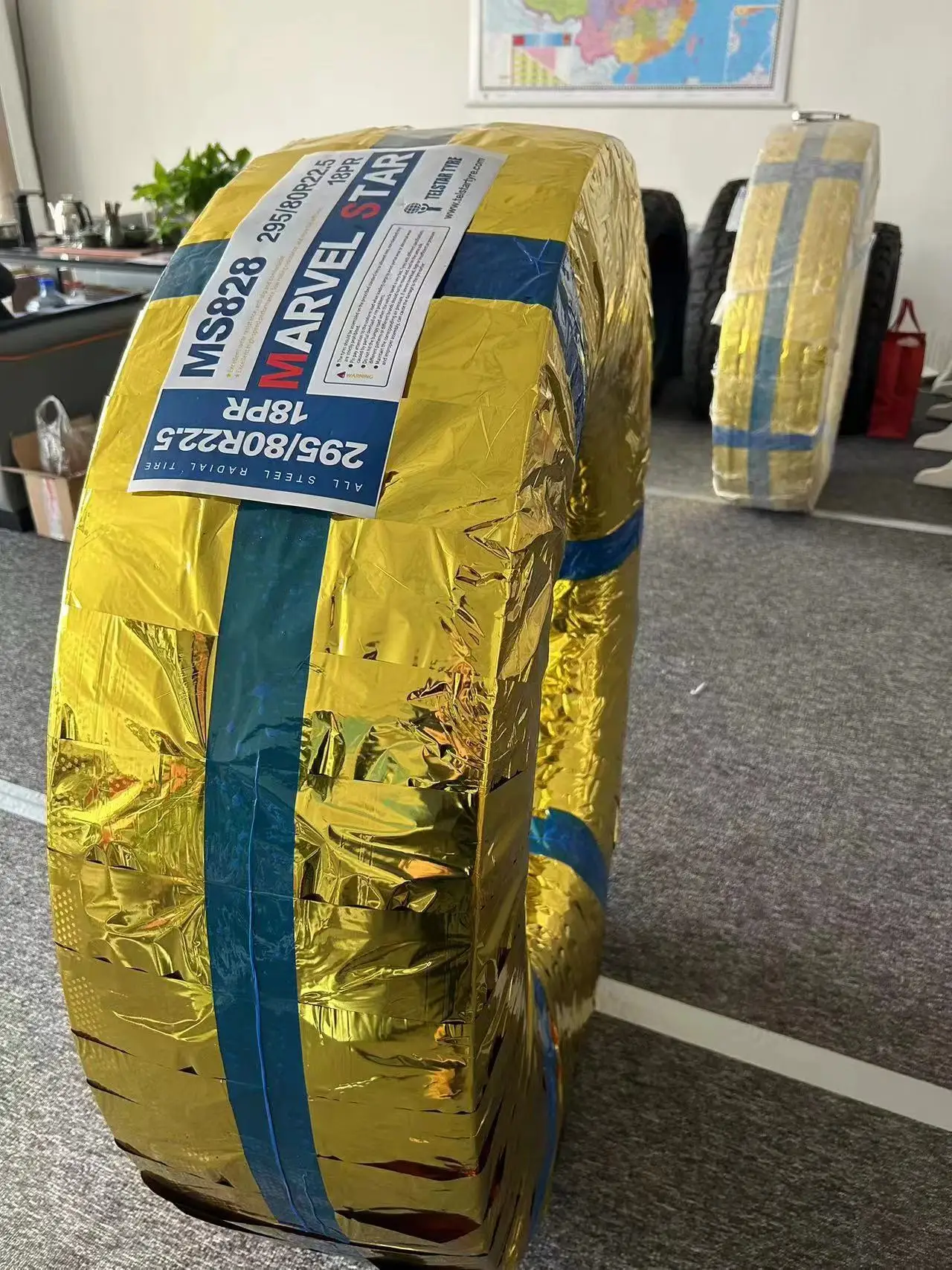 radial truck tyres 315/80R22.5 385/65R22.5 price list ,tyre manufacturers in china