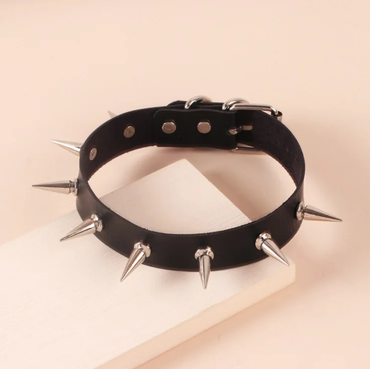  Sexy Neck Choker Necklace Exaggerated Punk Rivets Studs Collar