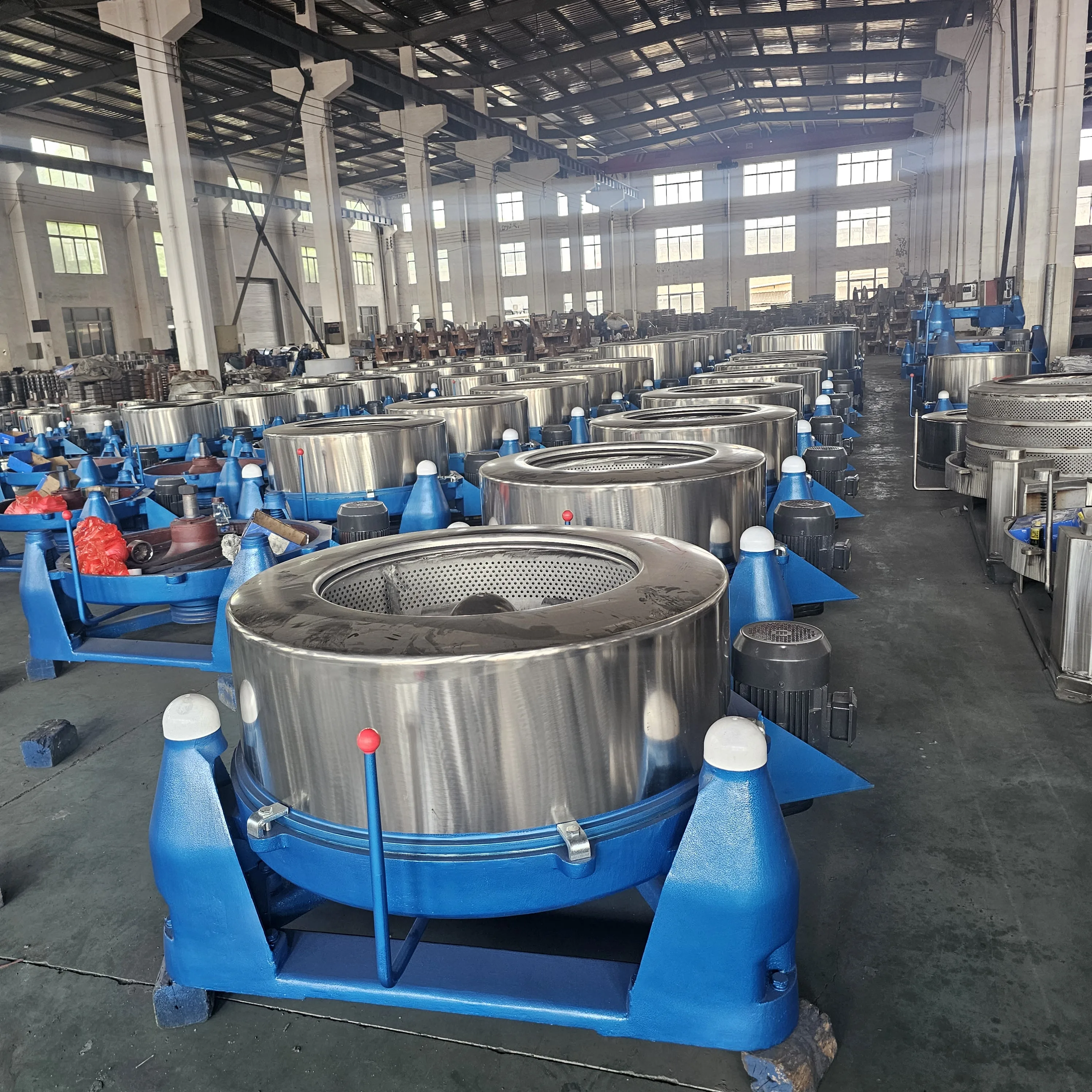 Commercial Laundry Equipment 30kg Capacity Centrifugal Spin Drying Machine with Stainless Steel Housing for Washing Dewatering