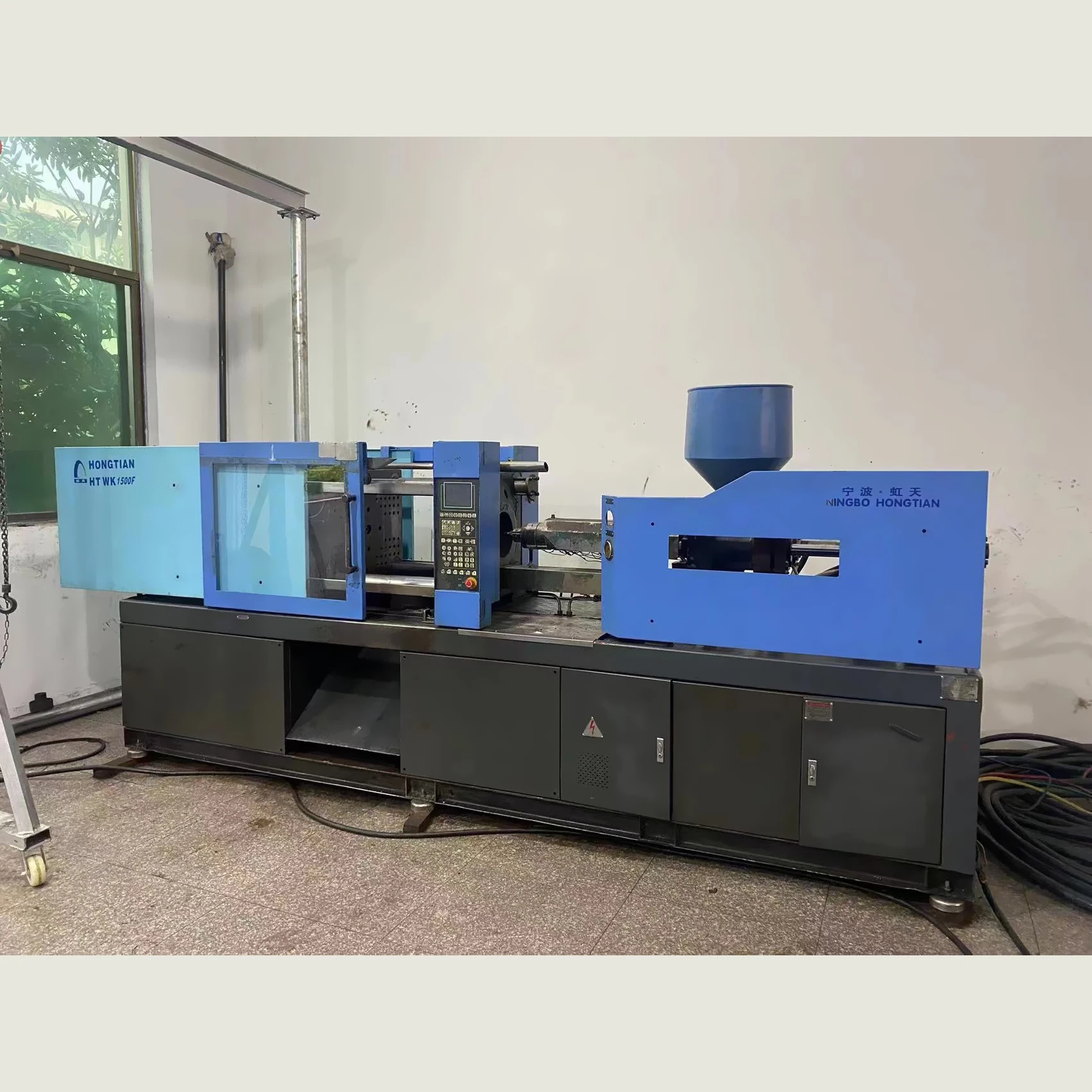 HTWK1500F Used Plastic Injection Molding Machine second hand used plastic injection molding machine