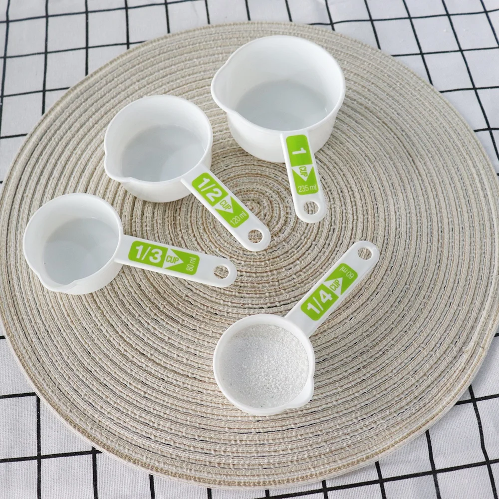 Набор мерных стаканчиков 4 шт.