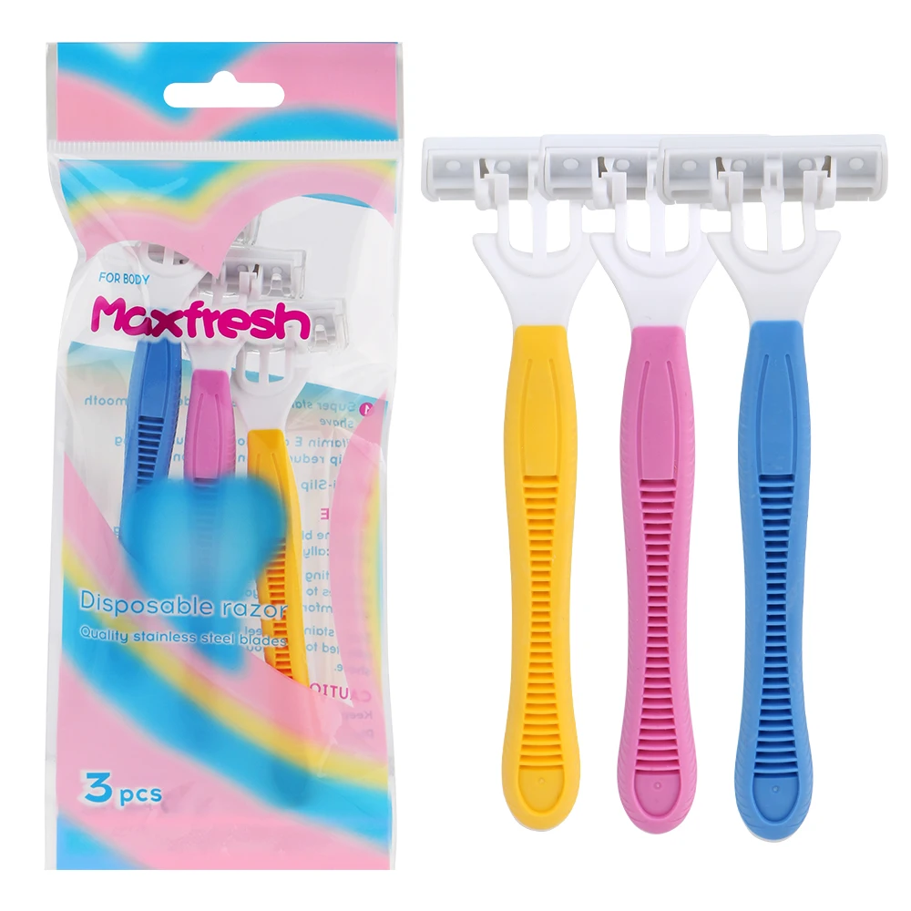 New disposable razor triple sensitive blade with pivoting head and long rubber handle