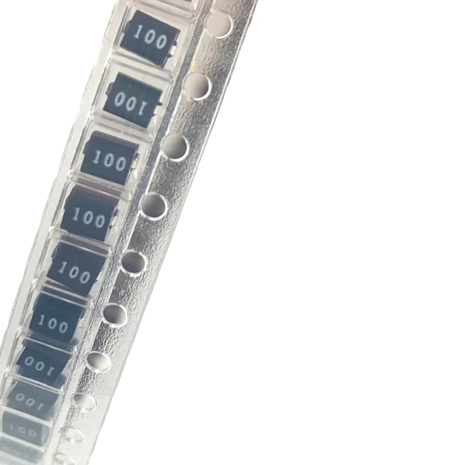 CM322522-3R3JL Bourns SMD высокочастотный индуктор 1210 3.3uH 5% 260mA 3225